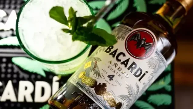 history-bacardi-arthro